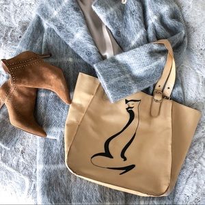 Leather shopper bag with appliqué